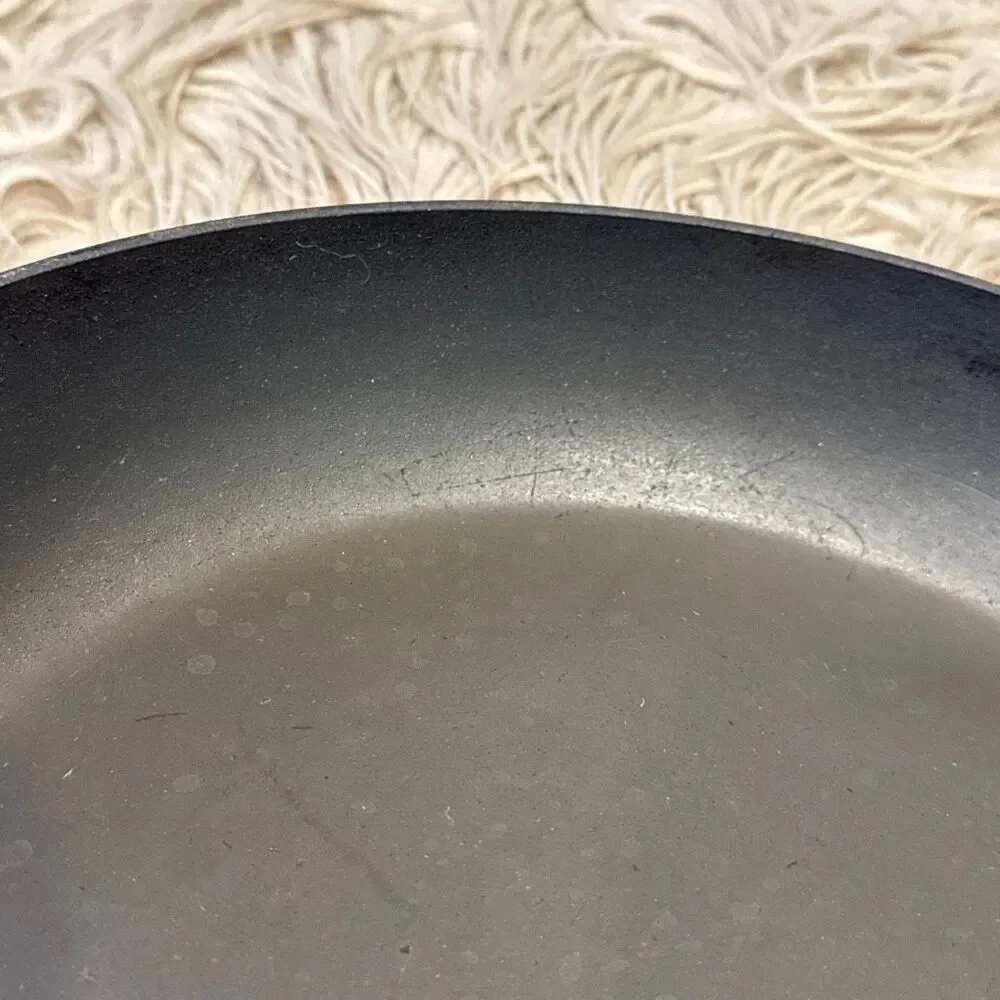 All-Clad Hard Anodized Nonstick 12-inch Fry Pan model 21011/30